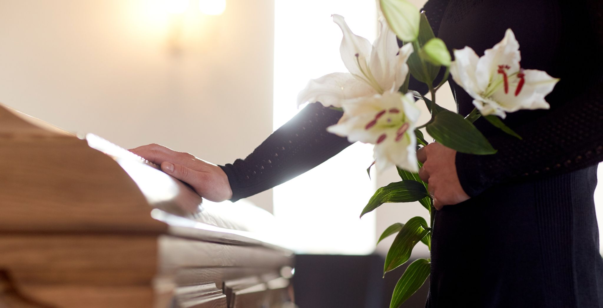 Guide to Choosing the Right Funeral Flowers