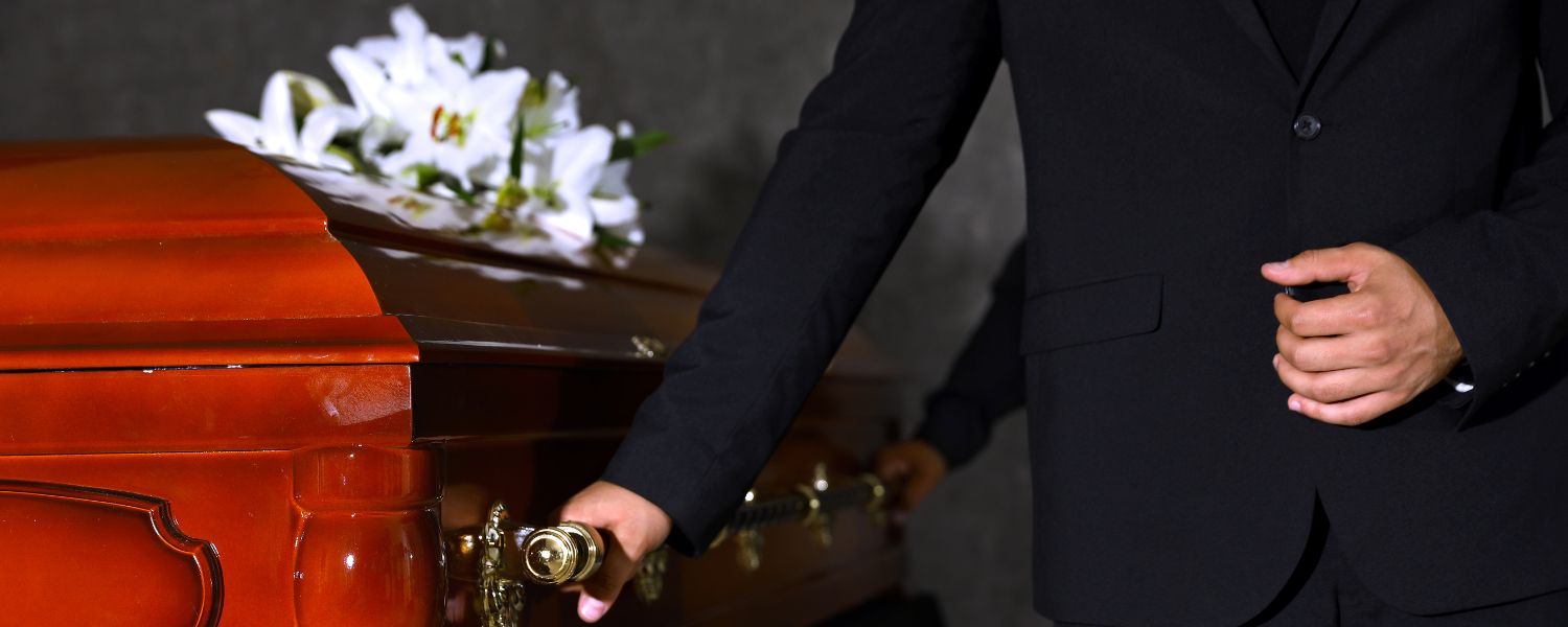 nambour funeral, how to plan a funeral for a parent, how to plan a funeral step-by-step, how to plan a funeral for a loved one, how to arrange a funeral in australia